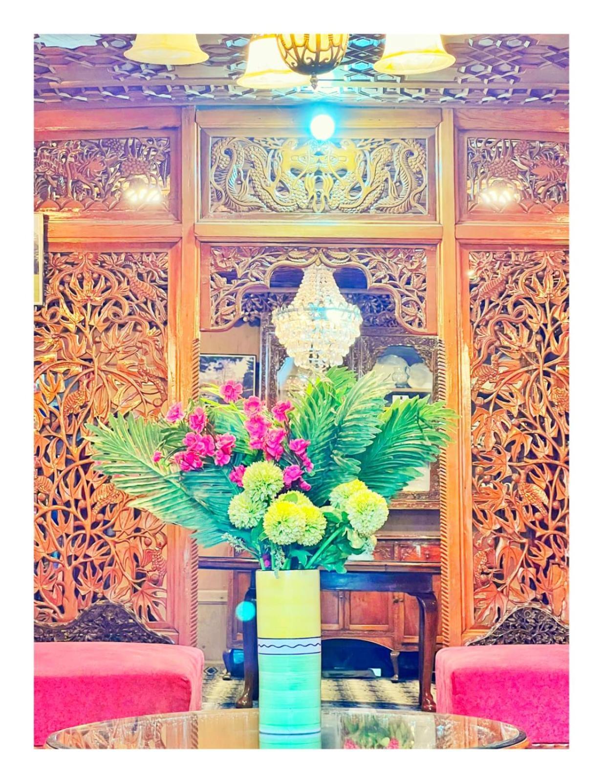 فندق Mossess Group Of Houseboats Srīnagar المظهر الخارجي الصورة